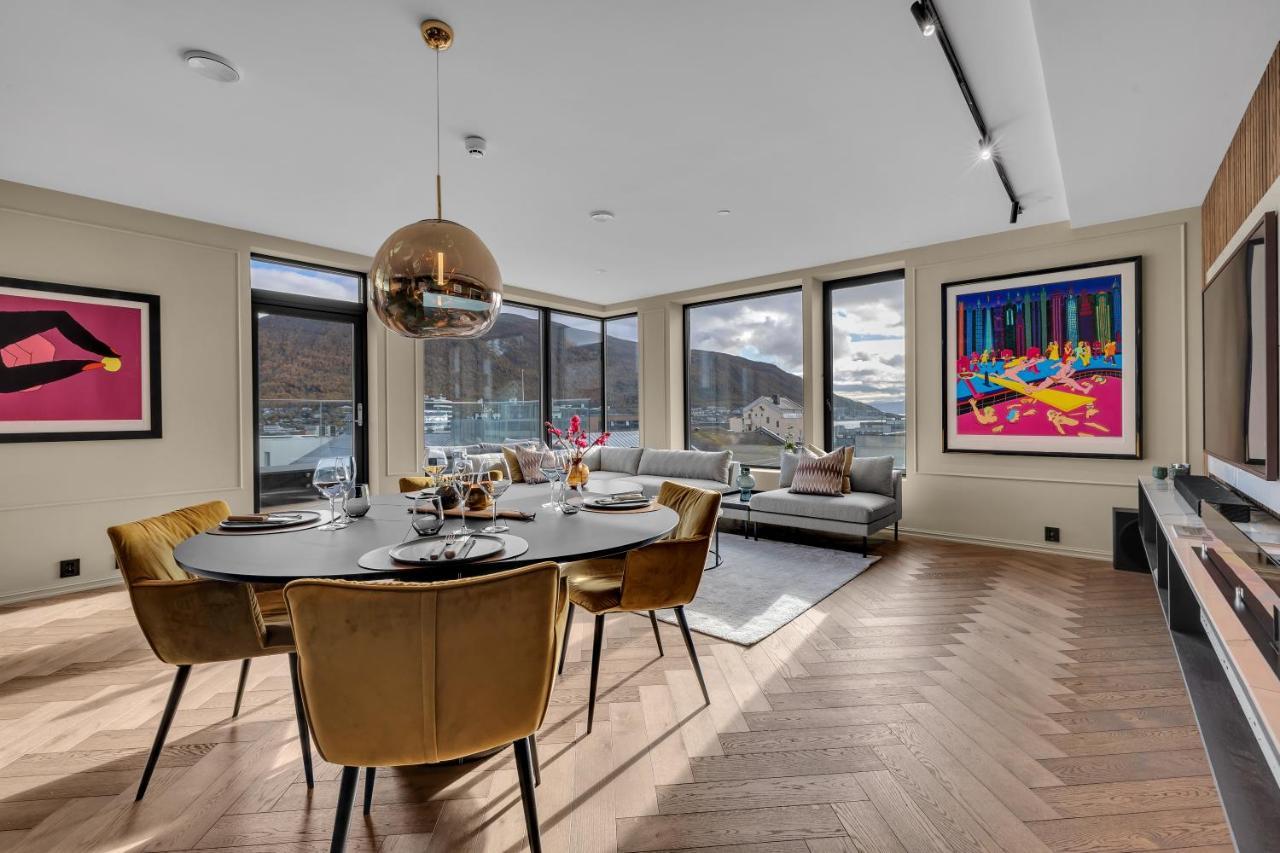 Penthouse In Downtown Tromso New Apartamento Exterior foto